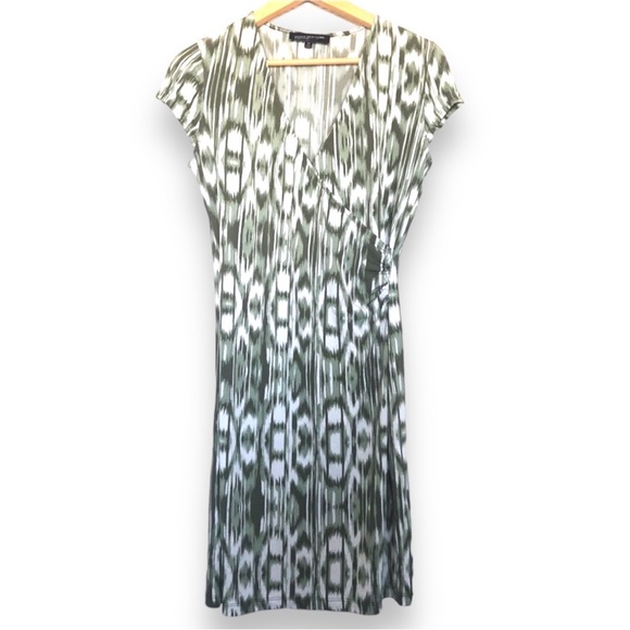 Jones New York Petite Green White Ikat Wrap Dress - Picture 1 of 9